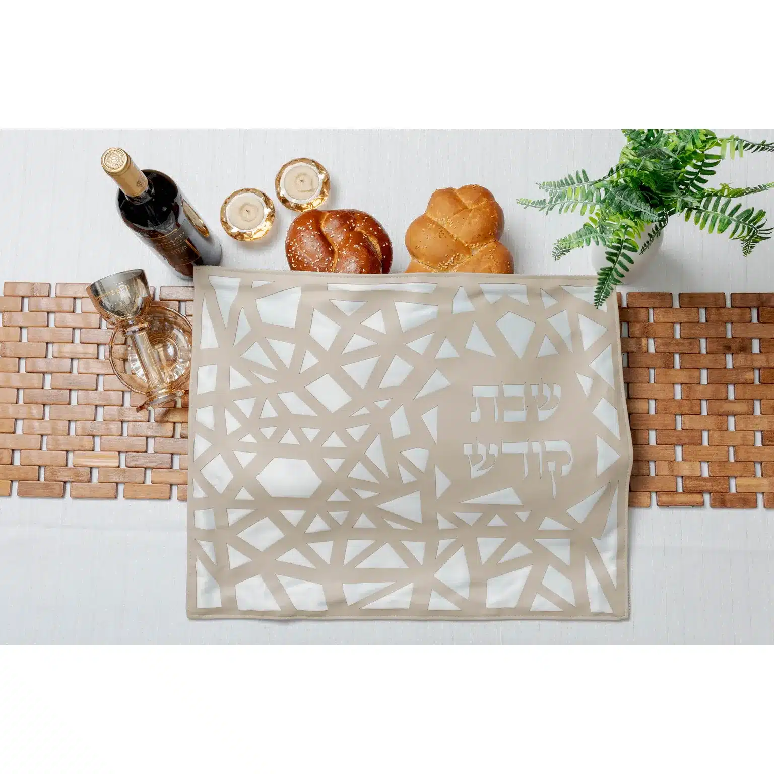 כיסוי חלה ברוך – מוקה