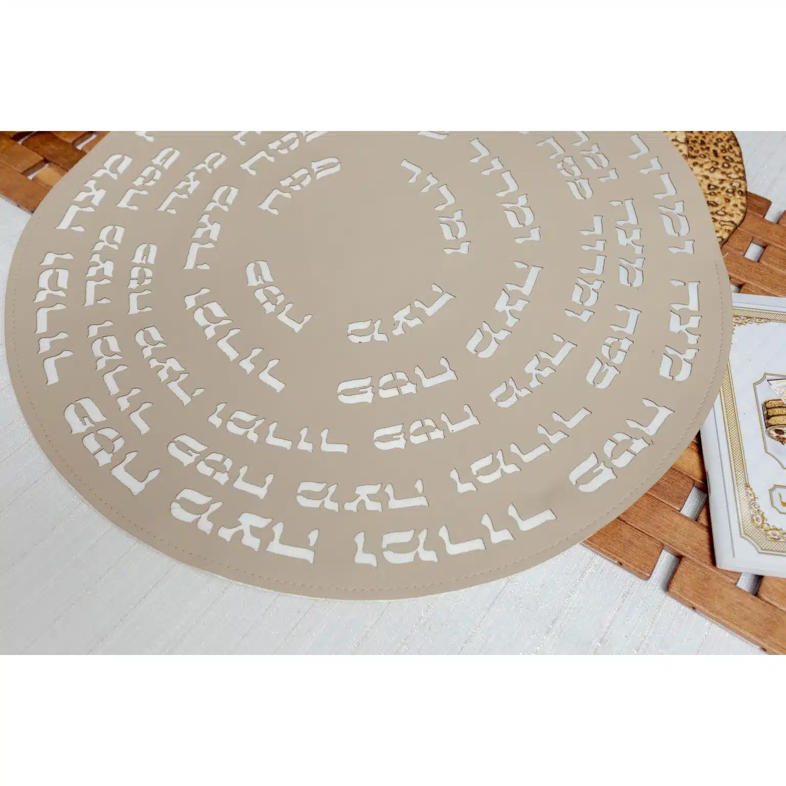 סט כיסוי מצה & אפיקומן חרות – מוקה